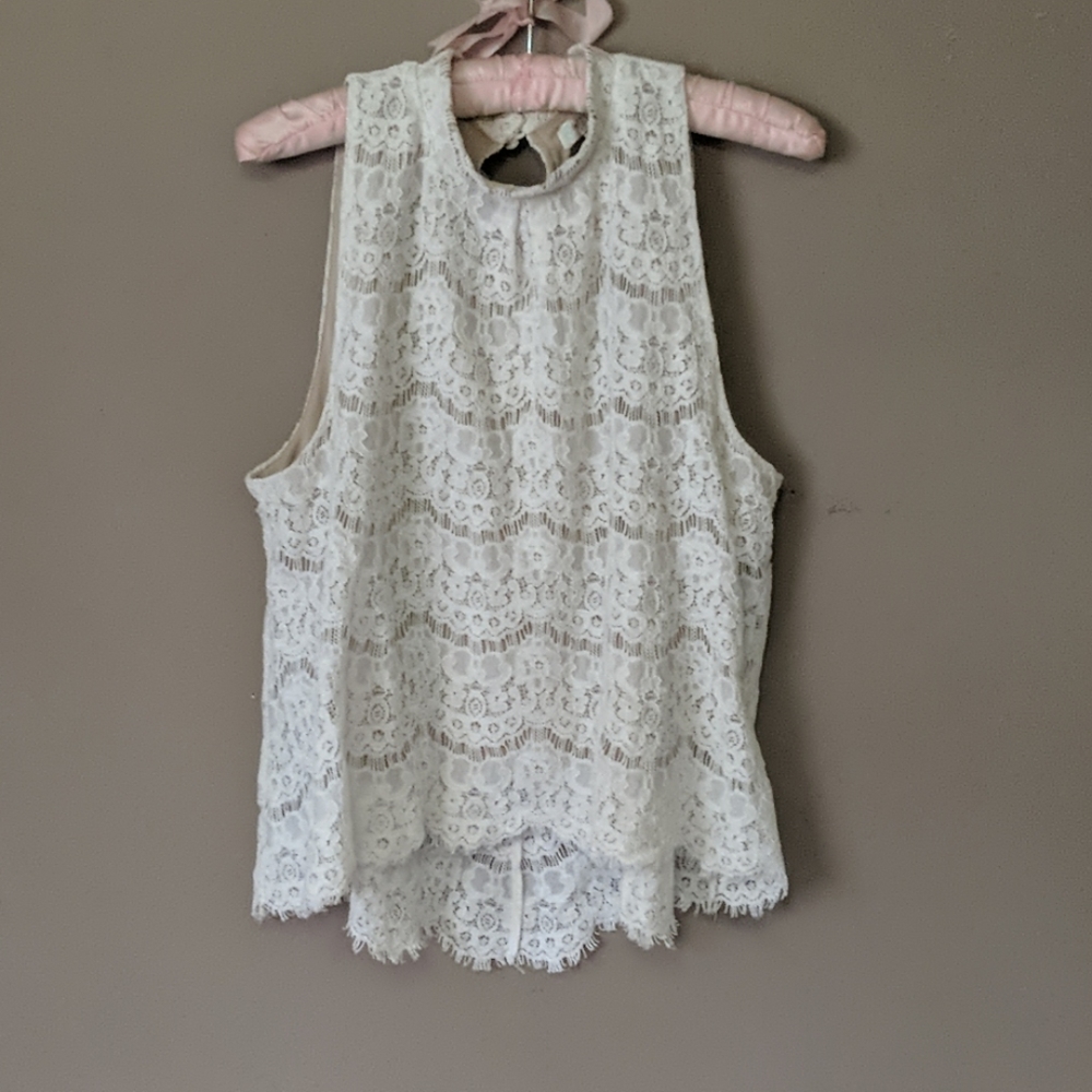 Love fire, high neck white lace top